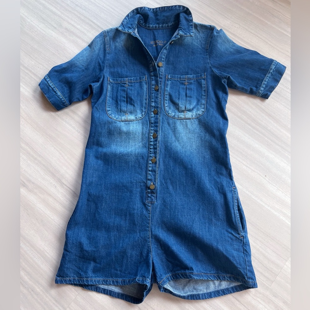 STUDIO F DENIM ROMPER SIZE MEDIUM